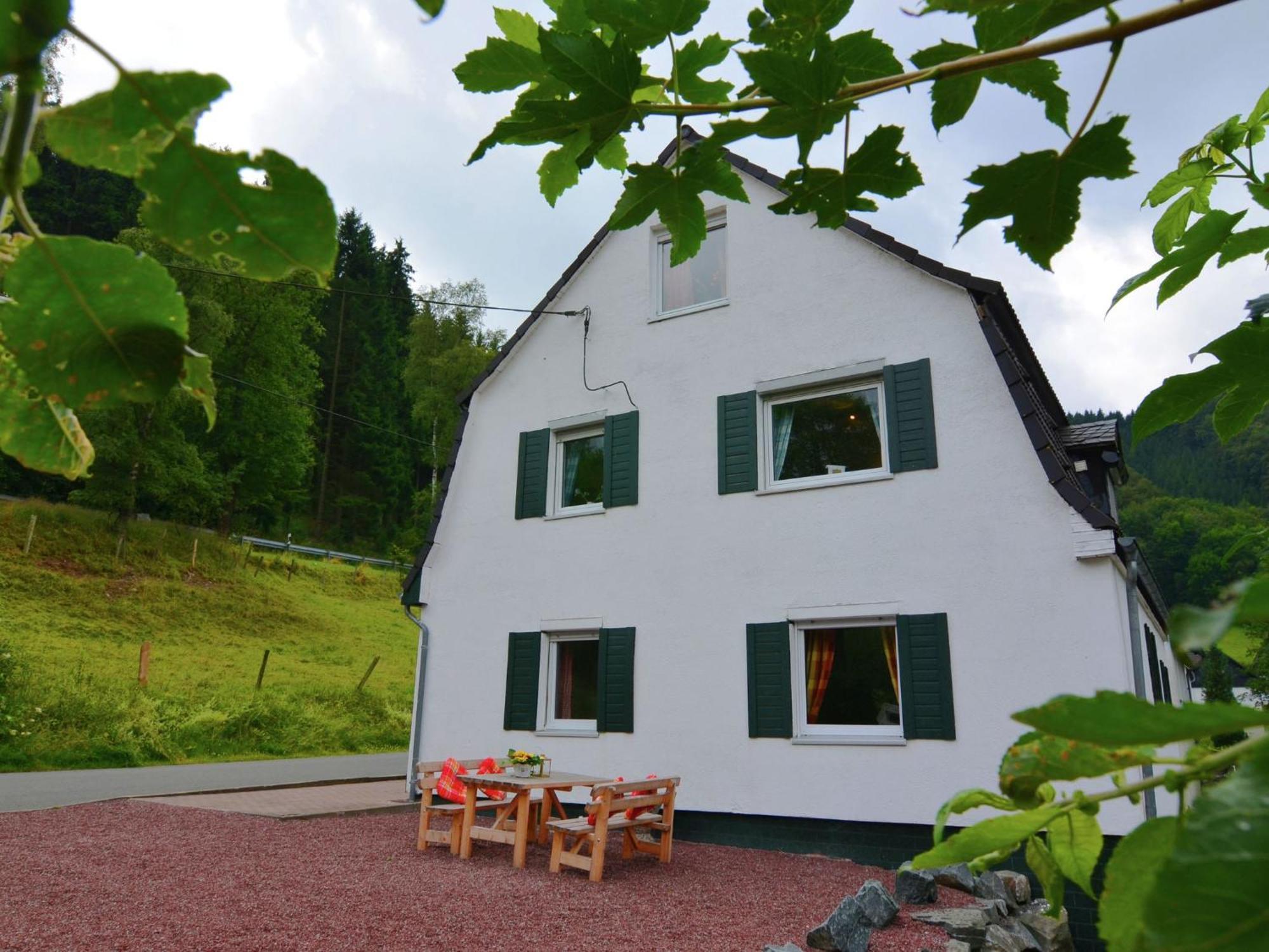 Fabulous Holiday Home In Olsberg Near Ski Area Elpe Buitenkant foto